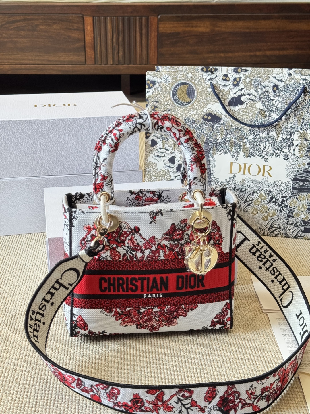 DIOR bag 322